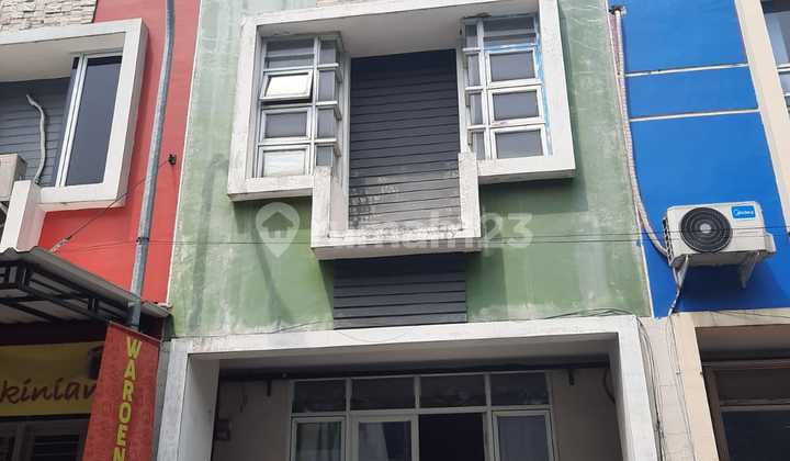 Dijual Ruko sangat prospek dan sangat strategis dan menarik buat investasi bisnis di Bukit Cimanggu City BOGOR. LB 72 SHGB Harga 1.250M nego Seberang Hotel Icon Bogor. Dijual Ruko sangat prospek dan sangat strategis dan menarik buat investasi bisnis di Bukit Cimanggu City BOGOR. LB 72 SHGB Harga 1.250M nego Seberang Hotel Icon Bogor.