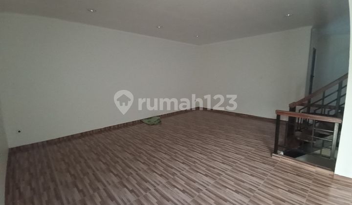 Dijual Rumah Sunrise Garden Kedoya Lt. 196 7x28 Lb. 250 2,5 Lantai SHM 2