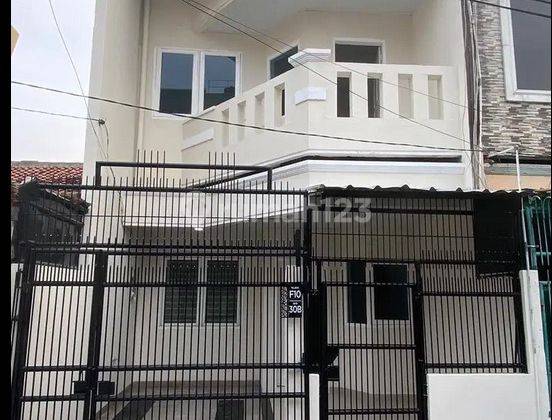 Dijual Rumah Taman Ratu Indah Luas Tanah 5 X 15 M. 75m2 Luas Bangunan 122m2 1