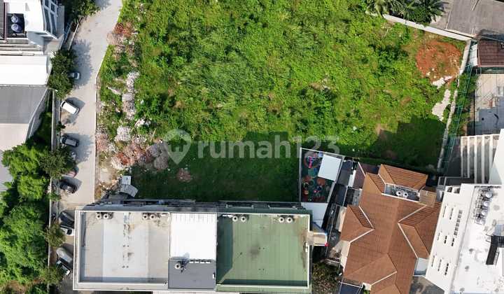 Tanah Disewa Di Dekat Jalan Panjang Siap Bangun PADEL dan olahraga lainnya - Dekat Apartemen Wang Lt. 4000m2 SHM KAVLING Siap Bangun, Jarang ada Harga: 2,5 Milyar/tahun