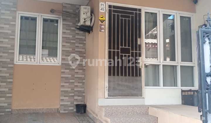 Harga Termurah di Kelasnya..Berikut untuk Rincian Nya : Alamat : Jl Kepa Listrik.. Duri Kepa Jakarta Barat Rumah Hadap Utara Luas Tanah 6 X 15 M2 Luas Bangunan 150 M2 (2.5 Lt) 4 Kamar Tidur 2 Kamar Mandi Ruang Tamu Ruang Dapur Air Pam Jaya Listrik 2200 Wa 2