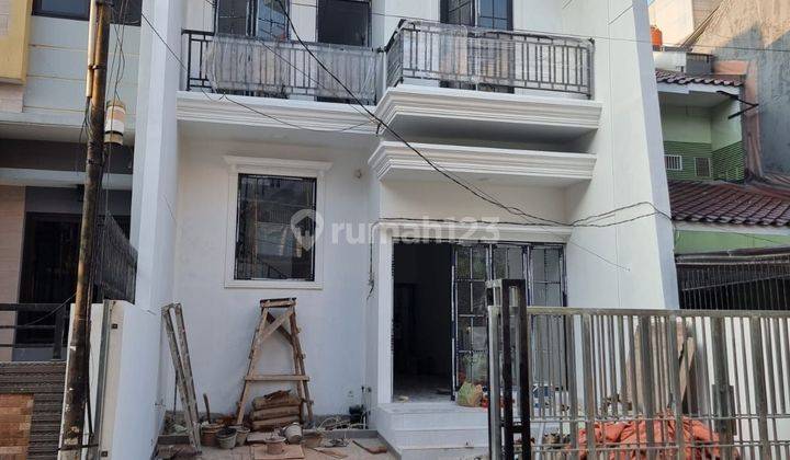 Rumah Baru 2 Lantai Shm Baru Selatan 1