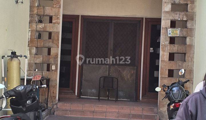 Rumah 3 Lantai Shm Bagus Utara Daerah Kota 2