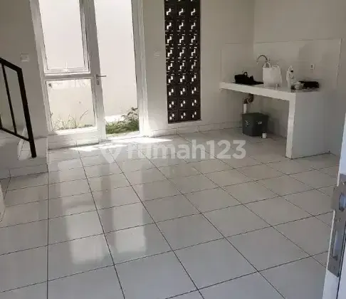 2 Unit Rumah Bagus Cluster Dayana Summarecon Bandung