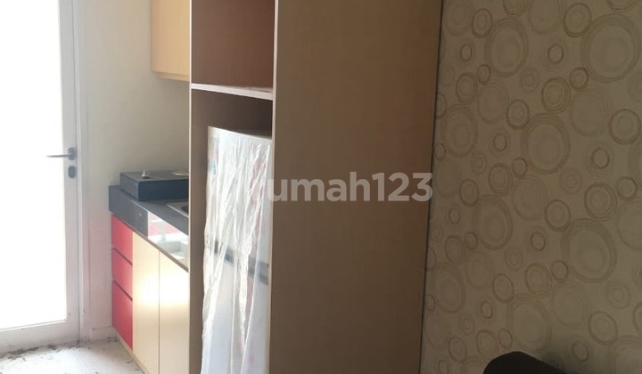 Apartment 1 BR Furnished Parahyangan Residence