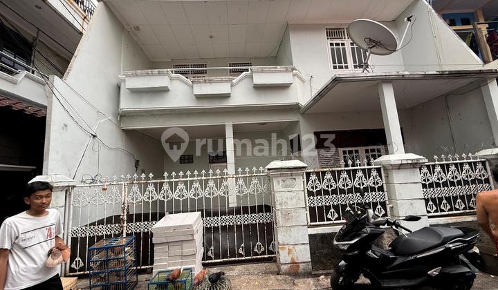 Disewakan Rumah Di Kemanggisan Siap Huni Dan Bersih 1