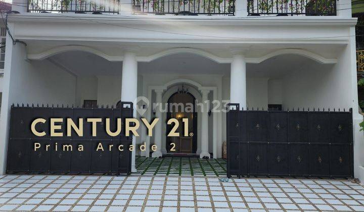 Rumah Mewah 2 Lantai Plus Kolam Renang di Pondok Indah Jaksel Sc 14030 1