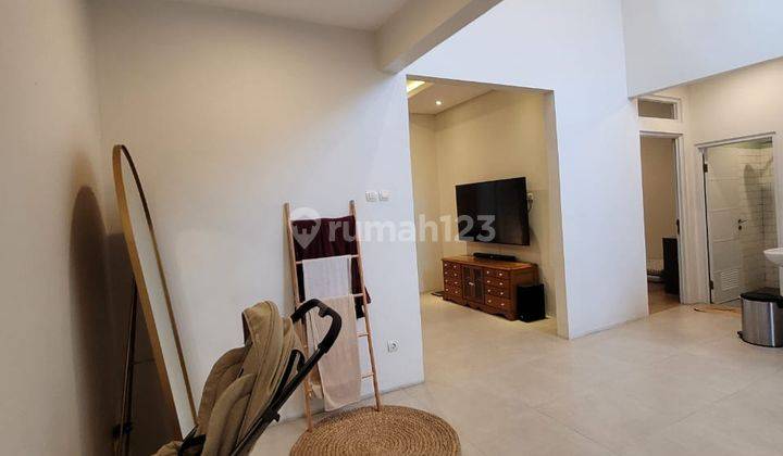 Rumah Modern Hadap Timur Siap Huni di Permata Bintaro Gb 13970 2