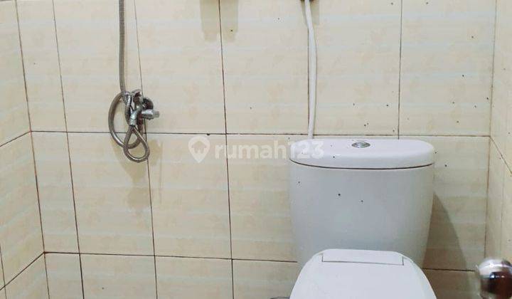 Rumah Hadap Selatan Dijual Murah Siap Huni di Jatijajar Depok 14182 2