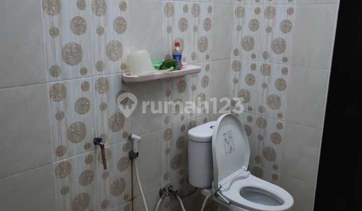 Dijual Rumah Semi Ruko 3LT Poros Jalan Musang Strategis Nego FW 2