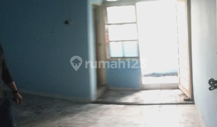 For Sale 3-Storey Shop House on New Saddang River Main Road, Negotiable Price Fm 2