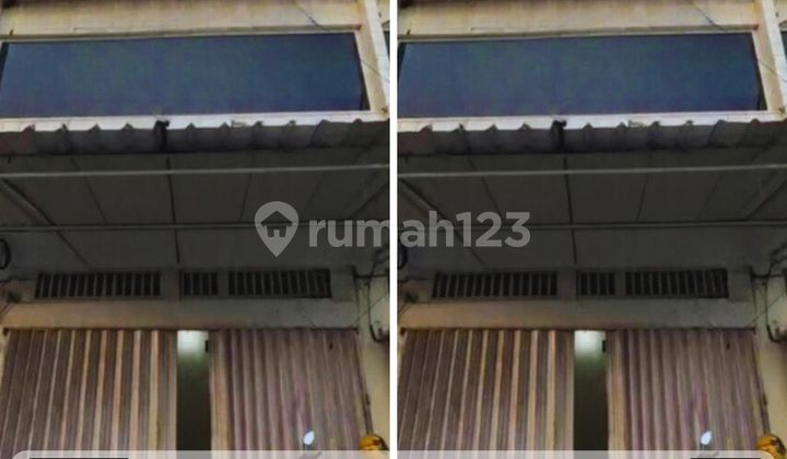 For Sale 2-Storey Shop House on Sultan Alauddin Axis, Strategic Business Location 1