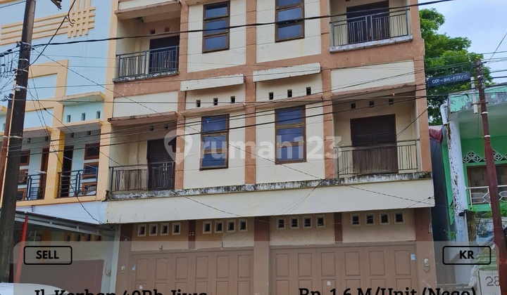 For Sale 3-Story Shophouse on 40K Victims Axis, Strategic Location Negotiable KR 1