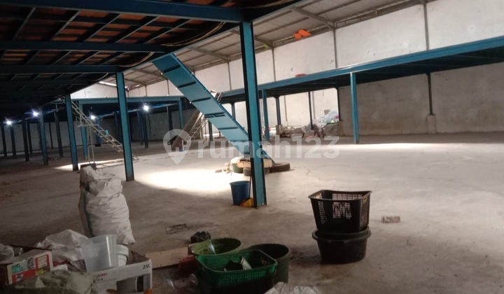 Dijual Gudang Siap Pakai Strategis Poros Tol Lama 1 Lantai SH  2
