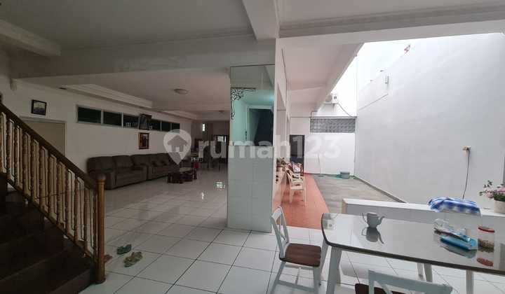 For Sale 3-Story Shop House Letter L Irian Facing Samalona Strategic Year 2