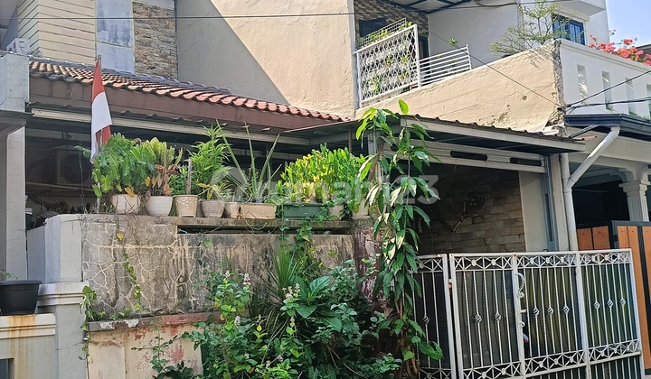 Rumah 1.5 Lantai Cluster Villa Dago Pamulang Tangerang Selatan Strategis 2