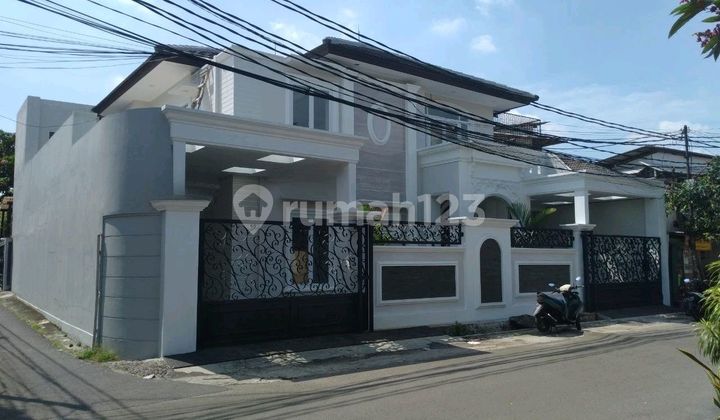 Fully Renovated Luxury House Tebet Timur Jakarta Selatan Hook Strategis Siap Huni 1