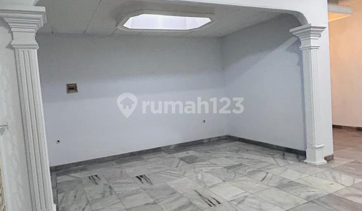 Rental House in Cipinang Cempedak, CBU, Jatinegara, East Jakarta, Strategic Location, Flood-Free