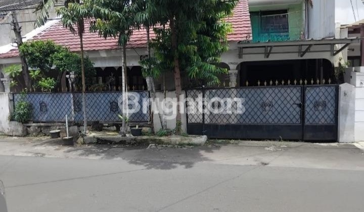 Rumah Konvensional Tebet Timur Jakarta Selatan Strategis