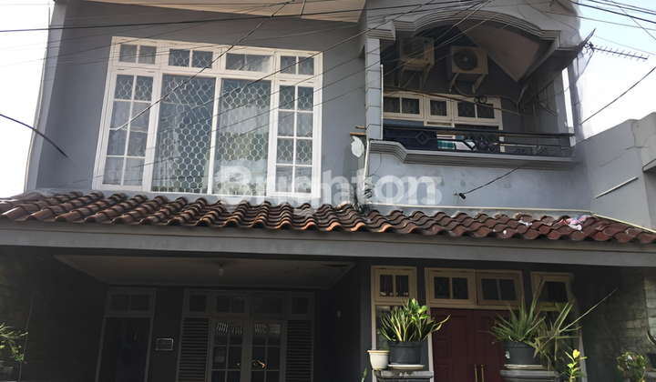 Rumah 2 Lt Siap Huni di Perumahan Harapan Baru Bekasi Barat Murah Dibawah Harga Pasar Strategis Bebas Banjir