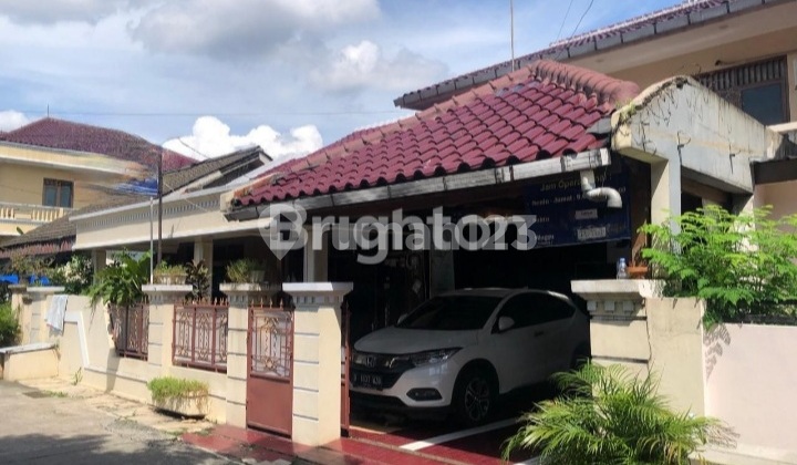 Rumah 2 Lt Dengan Sentuhan Classic Modern Mewah Perum Serua Permai Benda Baru Pamulang Tangsel Full Renovasi Rumah 2 Lt Dengan Sentuhan Classic Modern Mewah Perum Serua Permai Benda Baru Pamulang Tangsel Full Renovasi
