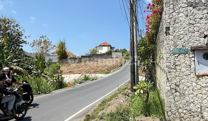 Dijual Tanah Kavling Strategis Di Jl Utama Giri Asri – Nusa Dua, Bali 