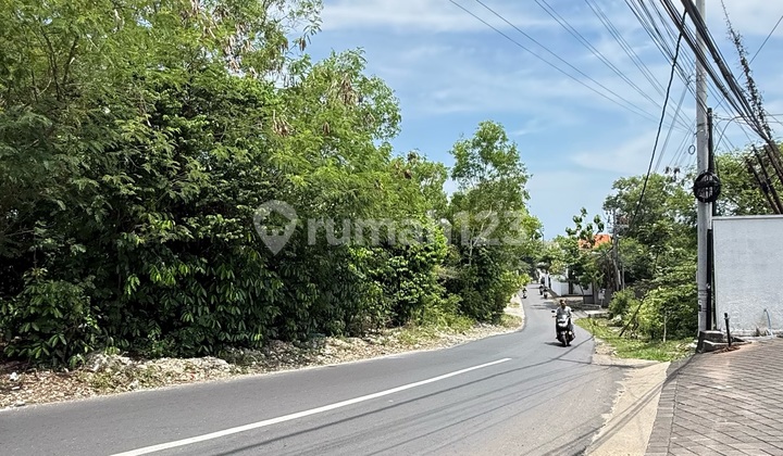 For Rent: Strategic Land on Pura Masuka Main Road – Ungasan, Bali
