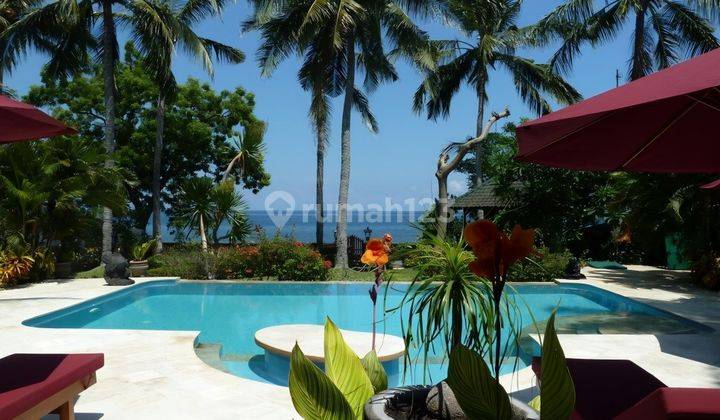 Ocean Beachfront Villa, Seririt Buleleng Bali  2