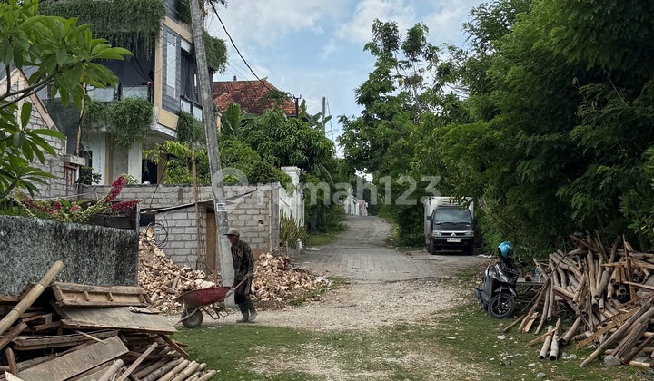 Tanah Dijual Di Taman Sakura, Puri Gading - Jimbaran, Kuta Selatan, Badung, Bali