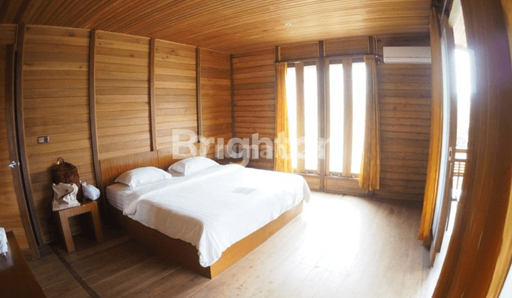 LABUAN BAJO HOTEL KAYU FULL FURNISH SIAP PAKAI VIEW PANTAI 2