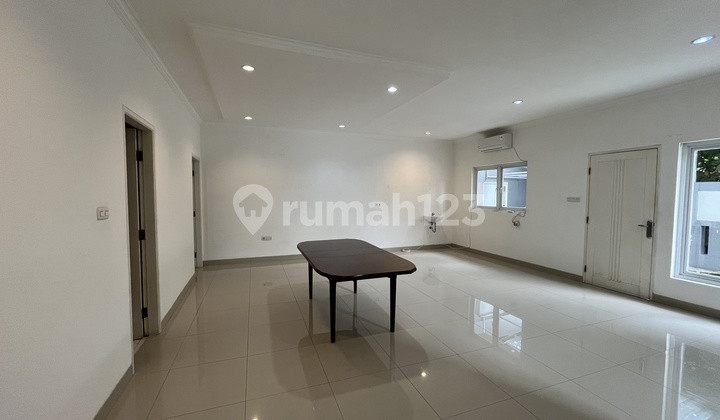 Disewakan Rumah 2 Lantai Bagus Siap Huni Bebas Banjir Di Kelapa Gading Jakarta Utara Dekat Mkg 2
