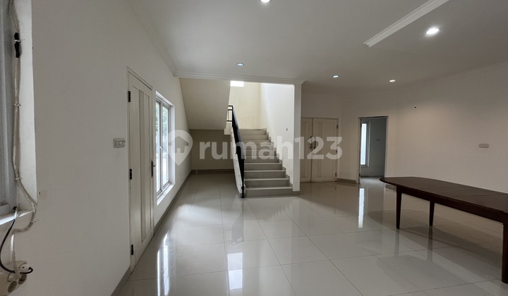 For Rent: Nice 2-Story House Ready to Occupancy Flood-Free in Kelapa Gading, North Jakarta Near MKG