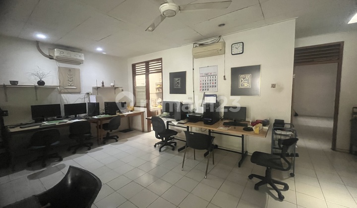 Cheap Land-Priced House for Sale in Kelapa Puan, Kelapa Gading, North Jakarta, Near MKG Mall Cheap Land-Priced House for Sale in Kelapa Puan, Kelapa Gading, North Jakarta, Near MKG Mall