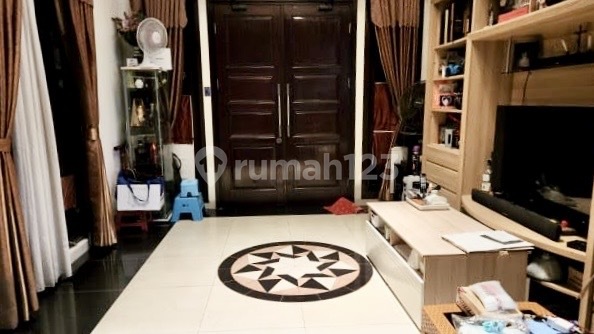 For Sale Luxury House Hook Position Ready to Occupy at The Icon Bsd 2