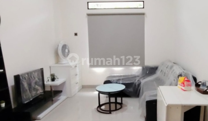 For Rent: Neat 1-Story Corner House Ready to Live In Fully Furnished in Kelapa Gading, North Jakarta 2