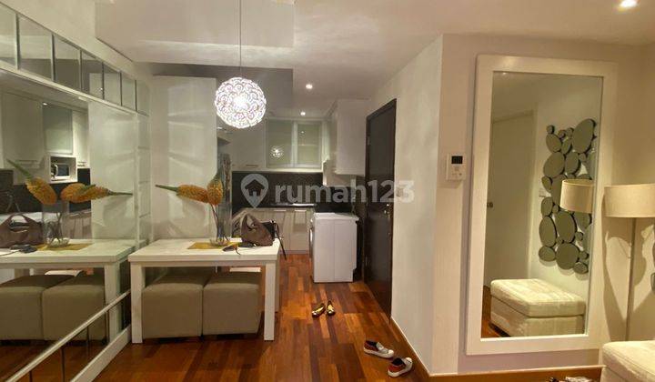 Disewakan Apartement Casa Grande 1 BR Furnished Bagus Tahunan