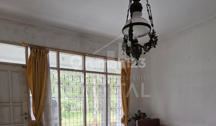 Rumah Terawat Dengan Tanah Luas Siap Huni di Mainroad Sumedang 2