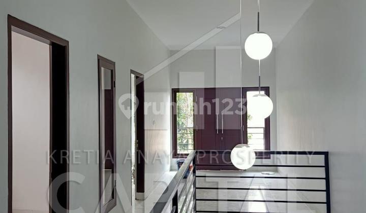 Rumah Baru 2 Lantai Plus Rooftop Dengan Desain Minimalis Modern di Sarijadi Bandung