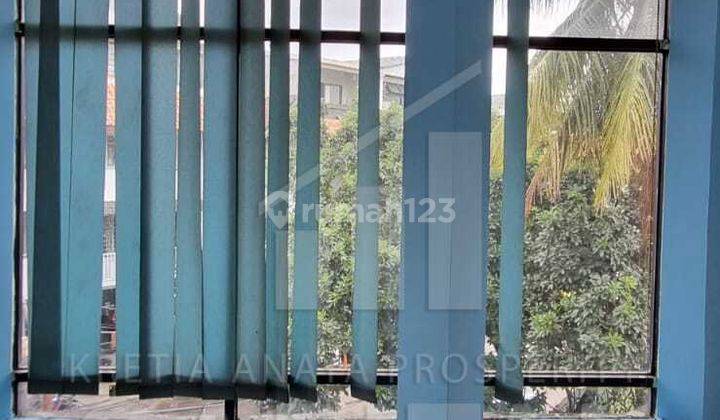 Ruko 3,5 lantai siap huni, blong, di Setrasari Mall Cocok untuk segala usaha 2