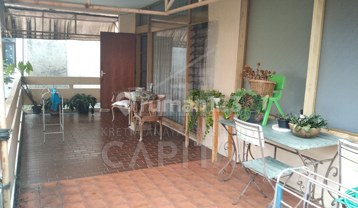 A 2-Story House with a Cool and Serene Atmosphere in Gegerkalong, North Bandung A 2-Story House with a Cool and Serene Atmosphere in Gegerkalong, North Bandung