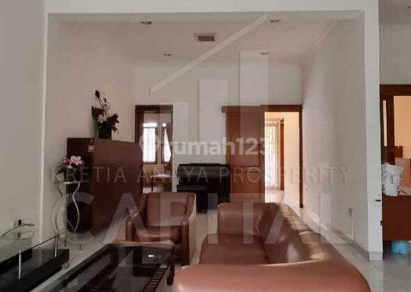 Rumah Bagus Full Furnished Terawat 1 Lantai Siap Huni di Setrasari 1