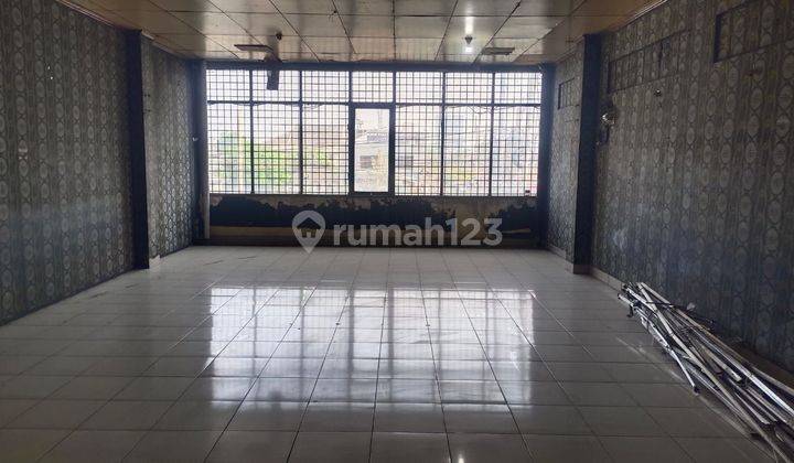 Ruko Jatinegara Di Sewa Cepat, 6 X 16m², 2,5 Lantai 2