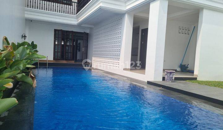 Rumah Kolam Renang Rooftop Baru Cantik di Cipadu Larangan Tangerang 2