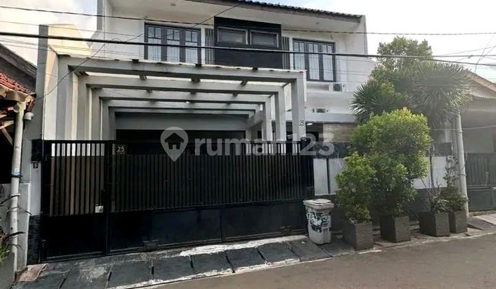 Fullfurnish Rumah Radio Dalam Kebayoran Baru Jakarta Selatan