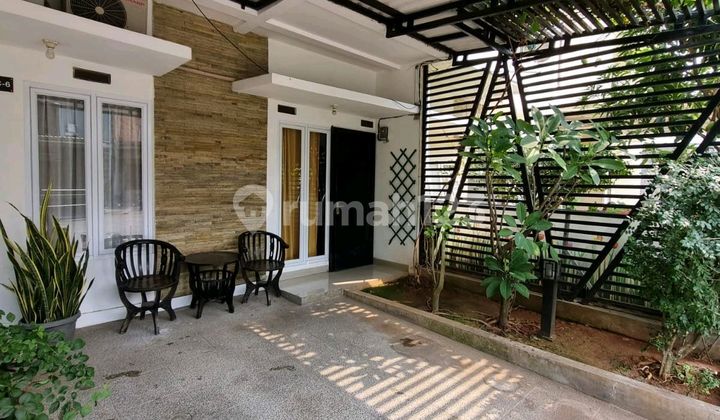 Rumah Dalam Komplek Larangan Kota Tangerang