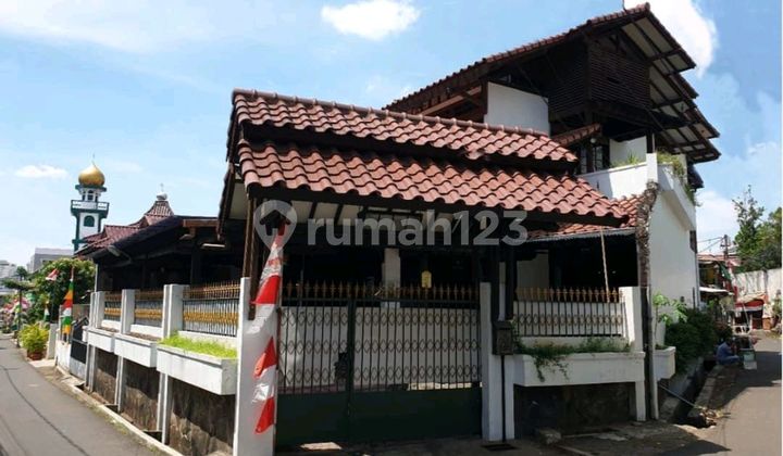 Rumah Di Bl9k S Kebayoran Baru Jakarta Selatan