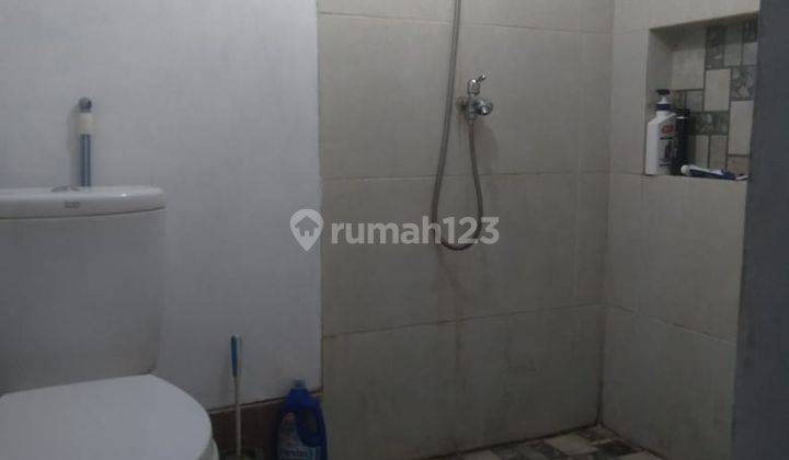 Rumah 2 Lantai Furnished SHM di Serpong, Tangerang Selatan 2