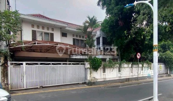 Rumah Strategis Daeh Kemang Rumah Strategis Daeh Kemang