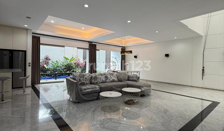 Dijual Rumah Pondok Indah Jakarta Selatan