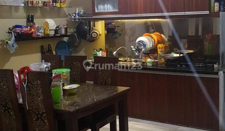 Rumah 2 Lantai Bagus di Komplek Griya Serua Permai Ciputat, Tangerang Selatan 2